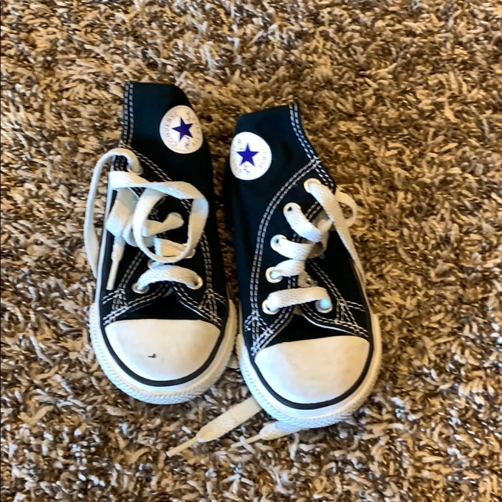Black Converse